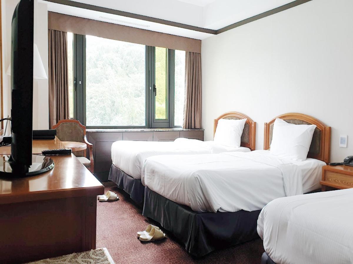 The K Hotel Гиеонгджу Екстериор снимка